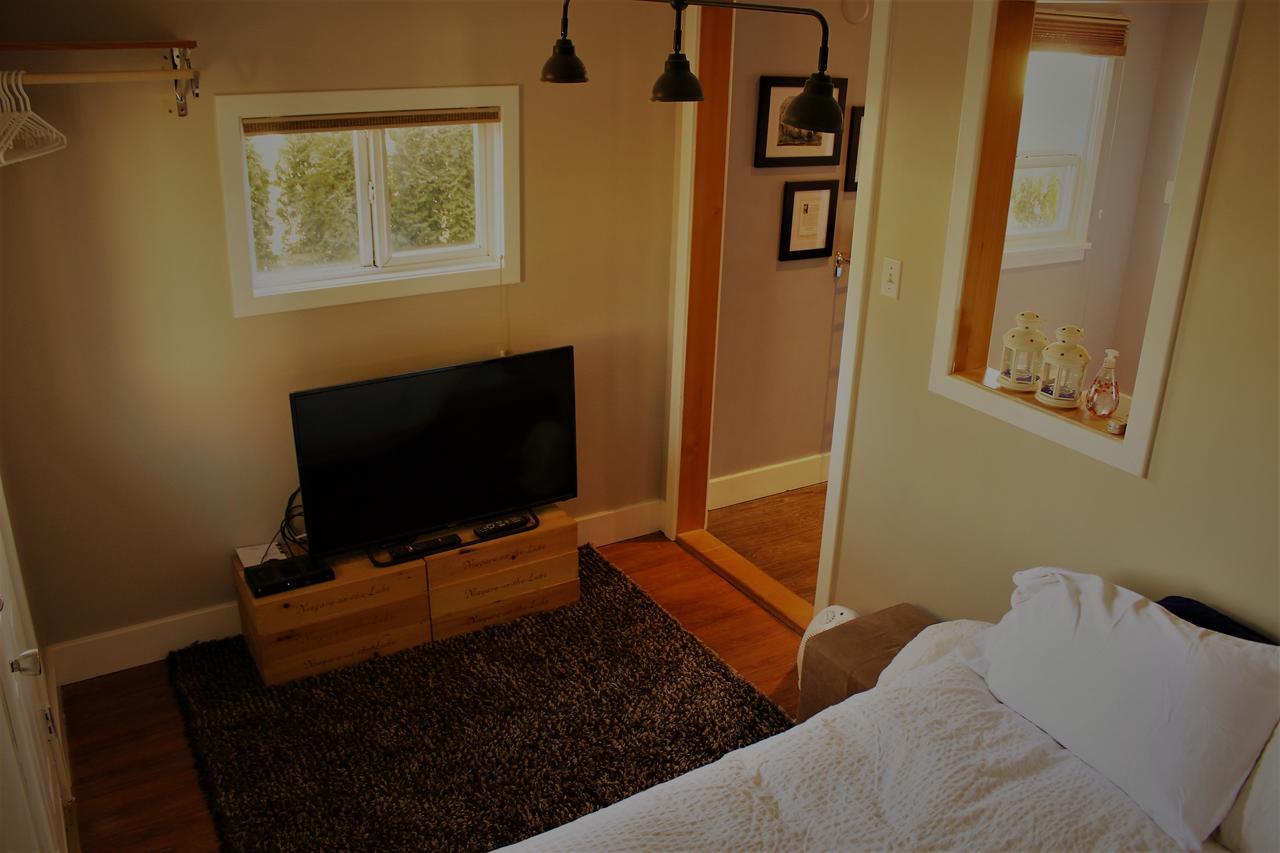 Huckleberry Cottage Prince Rupert Exterior foto